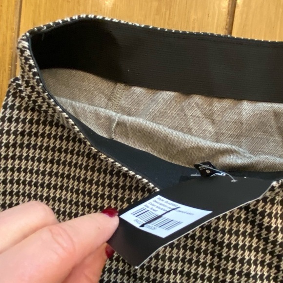 Women’s Pull On Pencil Midi Skirt Checkered Slit Ookie & Lala size small New - Picture 6 of 13